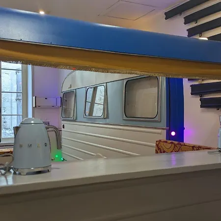 Appartement Esprit Caravane 1960 - Insolite à Crest